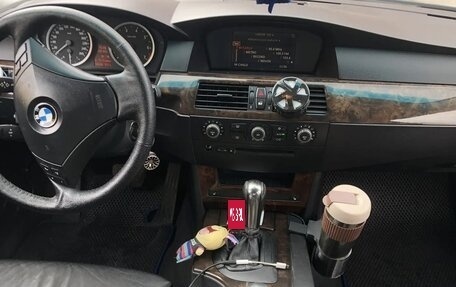 BMW 5 серия, 2004 год, 700 000 рублей, 5 фотография