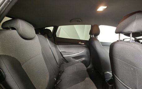 Hyundai Solaris II рестайлинг, 2012 год, 580 000 рублей, 13 фотография