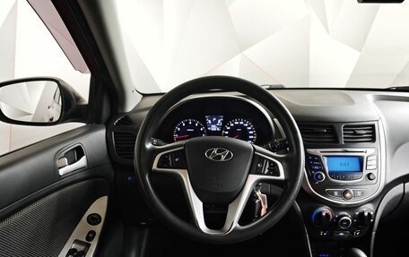 Hyundai Solaris II рестайлинг, 2012 год, 580 000 рублей, 17 фотография