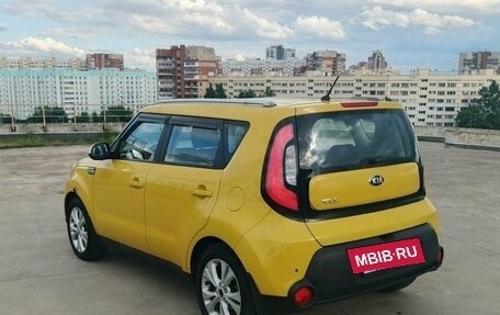 KIA Soul II рестайлинг, 2014 год, 1 045 000 рублей, 5 фотография