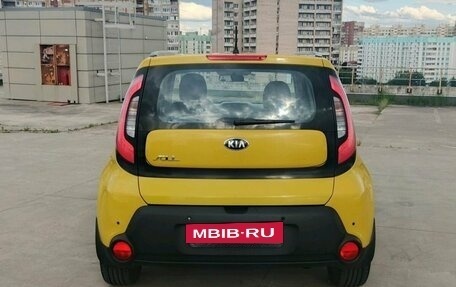 KIA Soul II рестайлинг, 2014 год, 1 045 000 рублей, 6 фотография