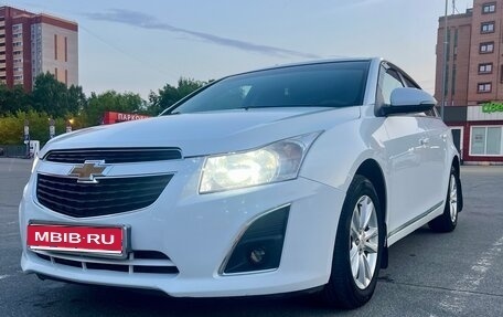 Chevrolet Cruze II, 2014 год, 1 100 000 рублей, 1 фотография
