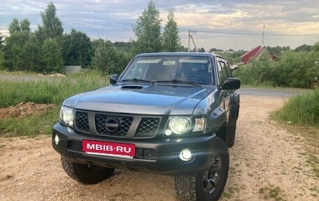 Nissan Patrol, 2007 год, 2 600 000 рублей, 3 фотография