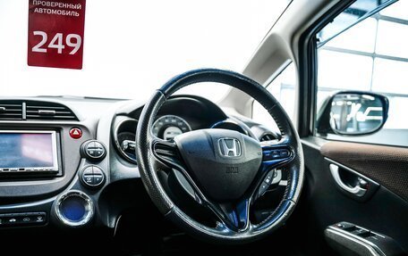Honda Fit Shuttle I рестайлинг, 2012 год, 1 100 000 рублей, 14 фотография