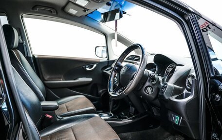 Honda Fit Shuttle I рестайлинг, 2012 год, 1 100 000 рублей, 17 фотография
