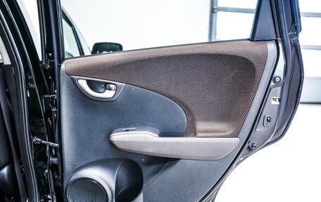 Honda Fit Shuttle I рестайлинг, 2012 год, 1 100 000 рублей, 22 фотография