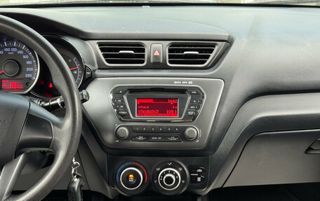 KIA Rio III рестайлинг, 2012 год, 890 000 рублей, 19 фотография