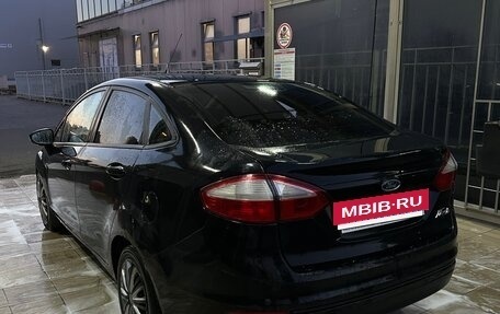 Ford Fiesta, 2015 год, 750 000 рублей, 2 фотография