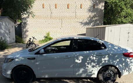 KIA Rio III рестайлинг, 2013 год, 1 200 000 рублей, 6 фотография