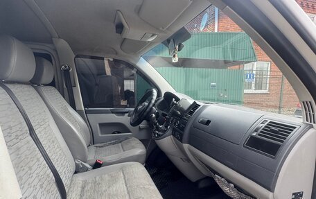 Volkswagen Transporter T5 рестайлинг, 2010 год, 1 650 000 рублей, 11 фотография
