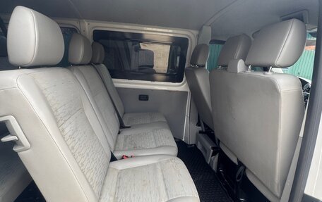Volkswagen Transporter T5 рестайлинг, 2010 год, 1 650 000 рублей, 12 фотография