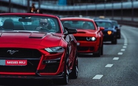 Ford Mustang VI рестайлинг, 2019 год, 3 350 000 рублей, 7 фотография