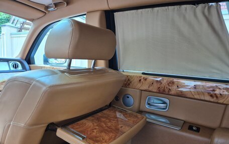Rolls-Royce Phantom VII рестайлинг, 2005 год, 11 800 000 рублей, 39 фотография