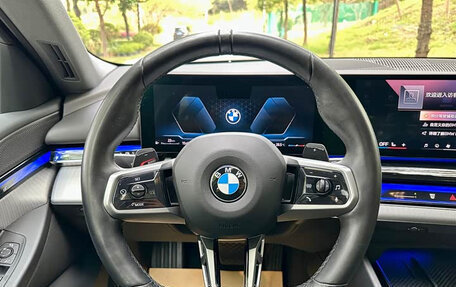 BMW 5 серия, 2025 год, 5 107 158 рублей, 10 фотография