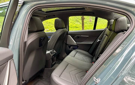 BMW 5 серия, 2025 год, 5 107 158 рублей, 17 фотография