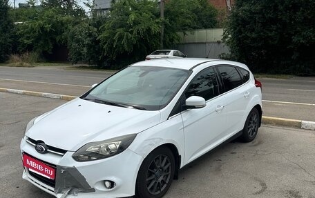 Ford Focus III, 2011 год, 800 000 рублей, 2 фотография