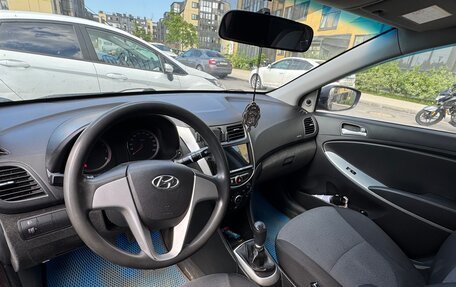 Hyundai Solaris II рестайлинг, 2013 год, 370 000 рублей, 8 фотография