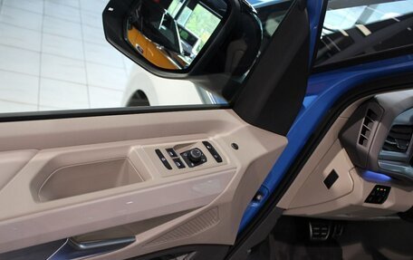 Volkswagen Multivan T6 рестайлинг, 2025 год, 4 750 800 рублей, 3 фотография