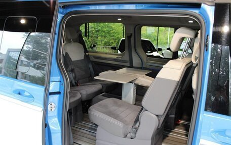 Volkswagen Multivan T6 рестайлинг, 2025 год, 4 750 800 рублей, 7 фотография