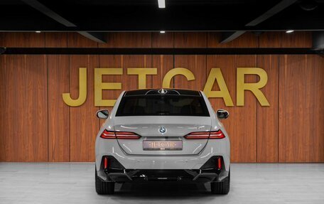 BMW 5 серия, 2024 год, 7 000 000 рублей, 6 фотография