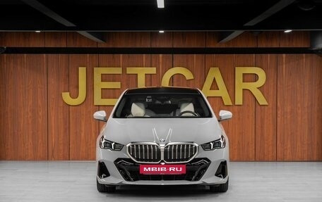 BMW 5 серия, 2024 год, 7 000 000 рублей, 3 фотография