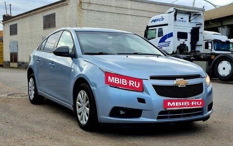 Chevrolet Cruze II, 2012 год, 654 000 рублей, 3 фотография