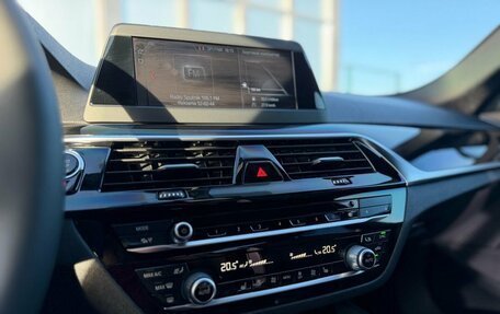 BMW 5 серия, 2018 год, 2 599 000 рублей, 19 фотография
