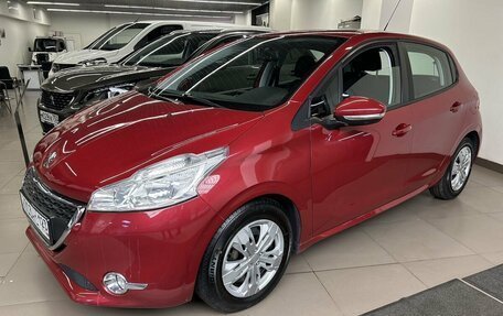 Peugeot 208 II, 2013 год, 650 000 рублей, 2 фотография