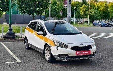 KIA cee'd III, 2015 год, 800 000 рублей, 2 фотография