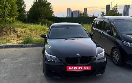 BMW 5 серия, 2005 год, 1 500 000 рублей, 4 фотография