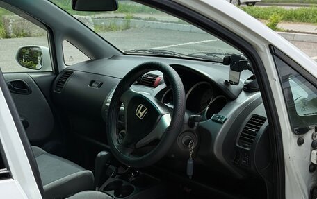Honda Fit III, 2007 год, 425 000 рублей, 7 фотография