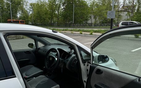 Honda Fit III, 2007 год, 425 000 рублей, 10 фотография