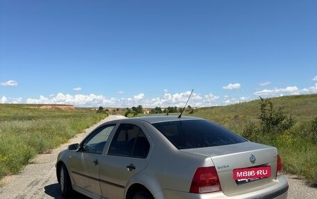 Volkswagen Bora, 2004 год, 299 000 рублей, 3 фотография
