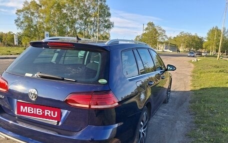 Volkswagen Golf VII, 2018 год, 1 450 000 рублей, 6 фотография