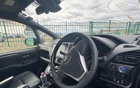Toyota Esquire I, 2017 год, 1 699 000 рублей, 6 фотография