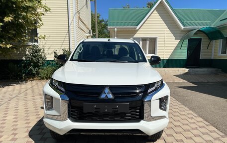 Mitsubishi L200 IV рестайлинг, 2023 год, 4 950 000 рублей, 5 фотография