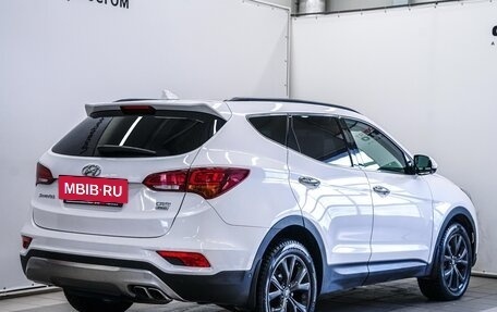 Hyundai Santa Fe III рестайлинг, 2017 год, 2 450 000 рублей, 3 фотография