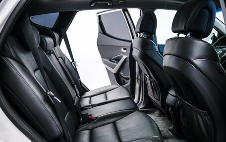 Hyundai Santa Fe III рестайлинг, 2017 год, 2 450 000 рублей, 28 фотография