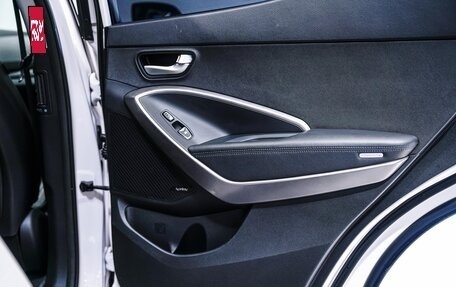 Hyundai Santa Fe III рестайлинг, 2017 год, 2 450 000 рублей, 26 фотография