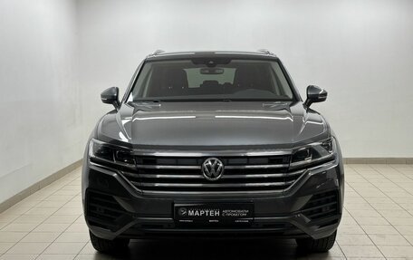 Volkswagen Touareg III, 2019 год, 5 432 000 рублей, 2 фотография