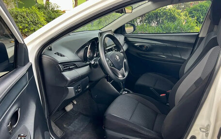 Toyota Vios III, 2023 год, 1 350 000 рублей, 13 фотография