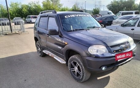 Chevrolet Niva I рестайлинг, 2010 год, 400 000 рублей, 2 фотография
