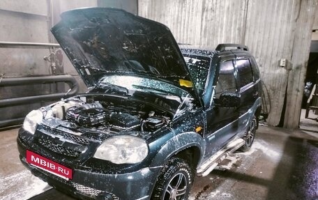 Chevrolet Niva I рестайлинг, 2010 год, 400 000 рублей, 13 фотография