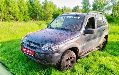 Chevrolet Niva I рестайлинг, 2010 год, 400 000 рублей, 17 фотография