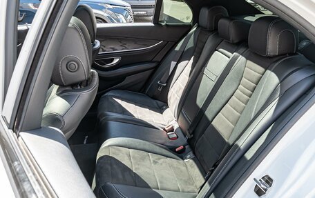 Mercedes-Benz E-Класс, 2017 год, 3 680 000 рублей, 11 фотография