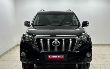 Toyota Land Cruiser Prado 150 рестайлинг 2, 2017 год, 4 050 000 рублей, 2 фотография