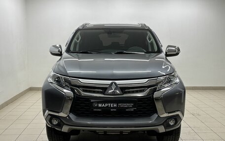 Mitsubishi Pajero Sport III рестайлинг, 2017 год, 3 350 000 рублей, 2 фотография