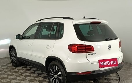 Volkswagen Tiguan I, 2015 год, 1 370 000 рублей, 5 фотография