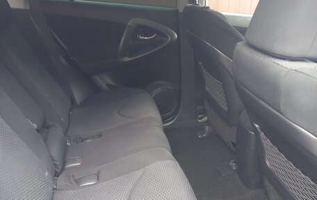 Toyota RAV4, 2010 год, 1 630 000 рублей, 2 фотография