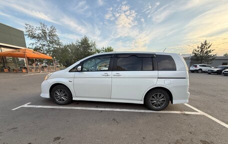 Toyota ISis I, 2011 год, 1 300 000 рублей, 10 фотография